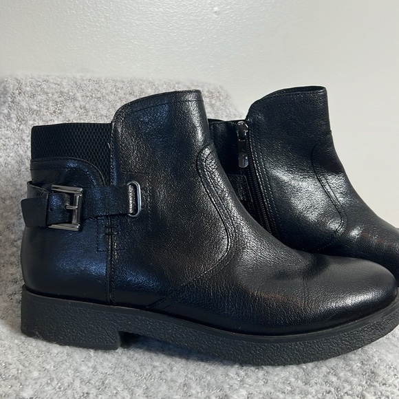 Evolve by Easy Spirit Evkena leather bootie‎ -EUC! - Picture 4 of 11